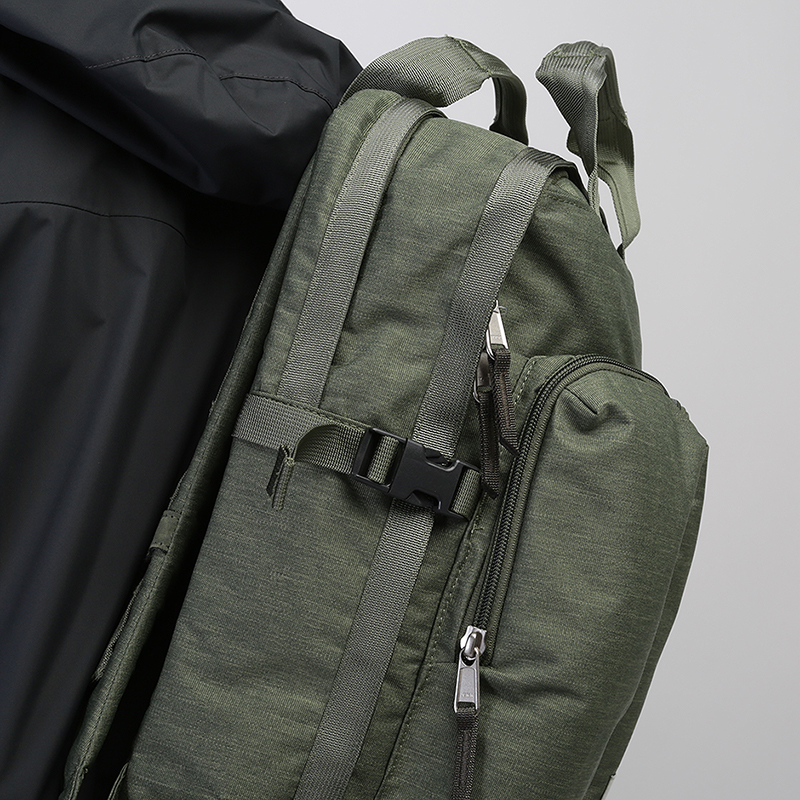  зеленый рюкзак The North Face Mini Crevasse 14,5L T93G8LBV9 - цена, описание, фото 3